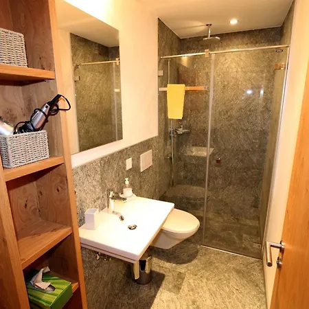 Apartment Symbiose Appartement-fewo- Dusche Und Bad- Wc- 3 Schlafraeume By Interhome Saas-Fee